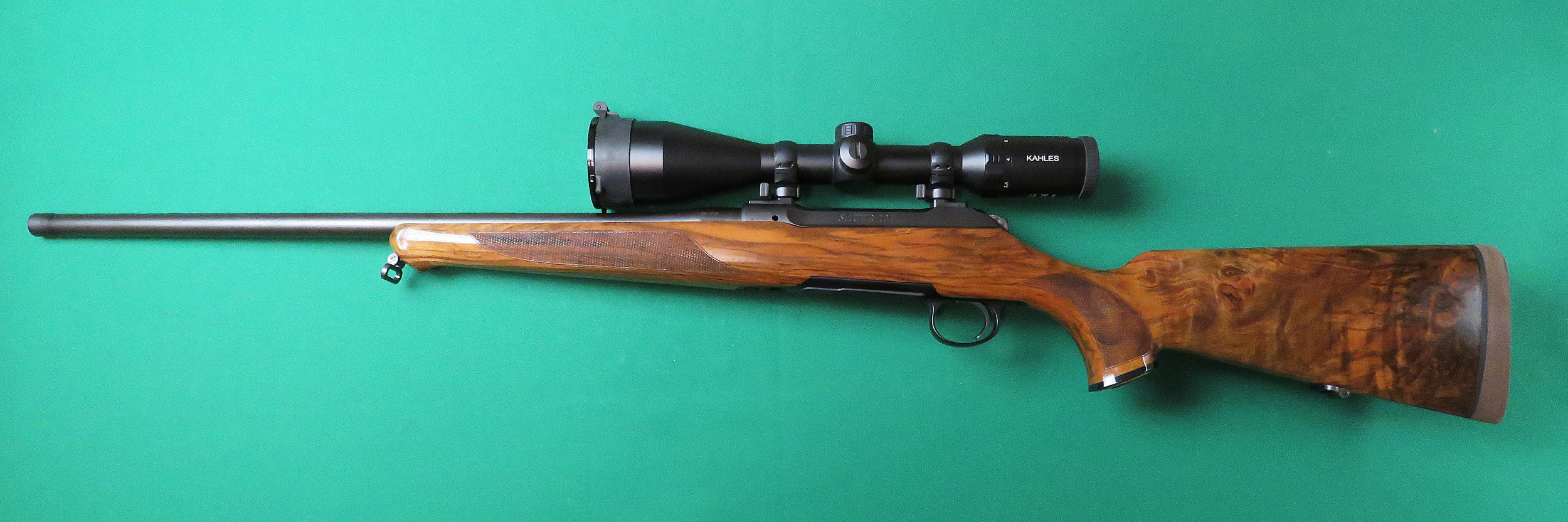 Sauer 101 Elegance Cal. .30-06 mit Kahles 2,4 -12 x 56 Abs. 4Dot.